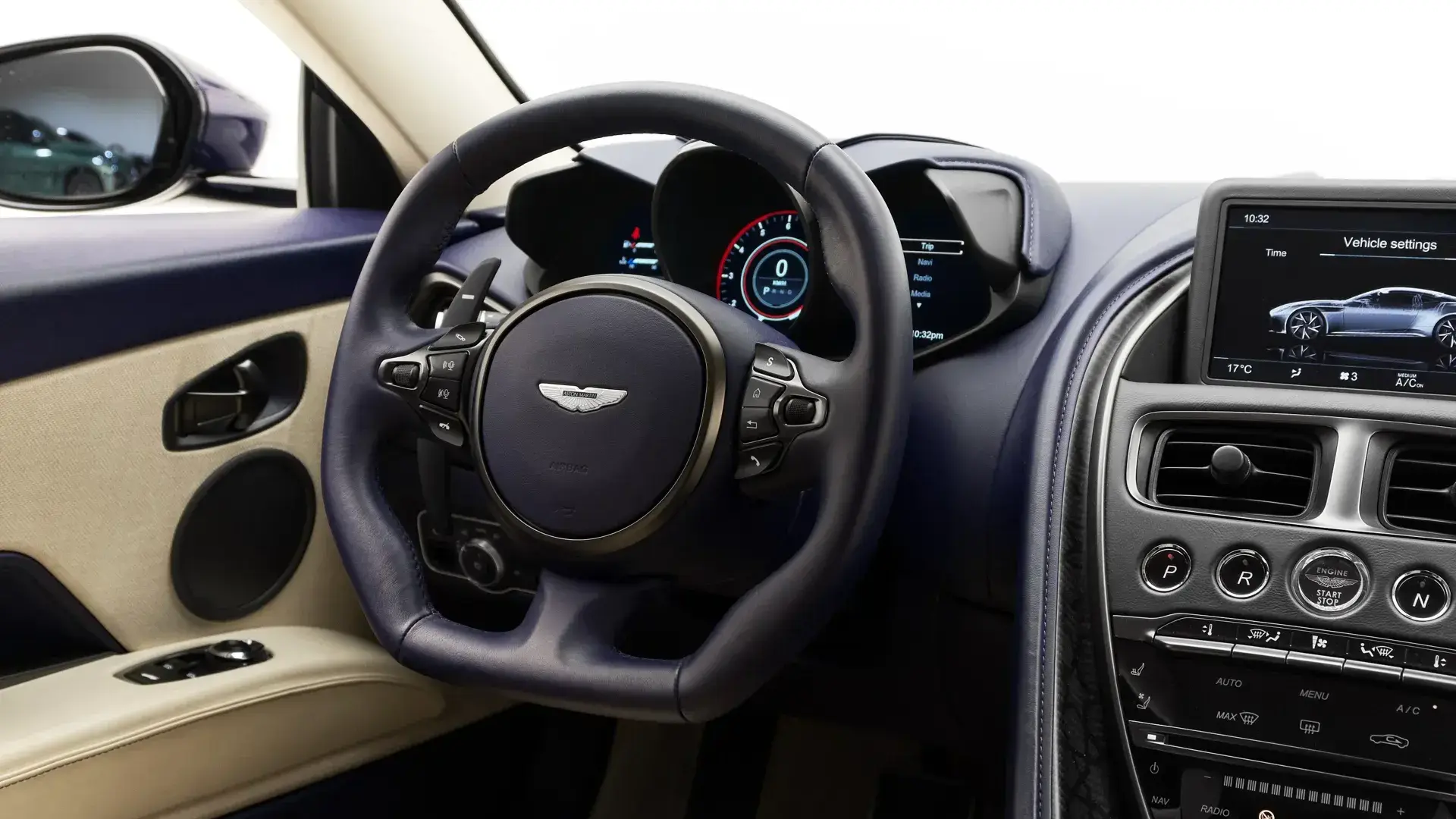 Aston Martin DBS Superleggera