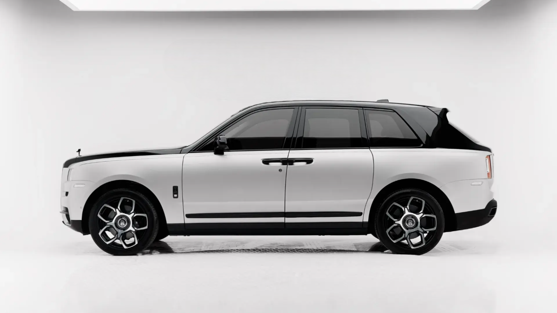 Rolls-Royce Cullinan Black Badge