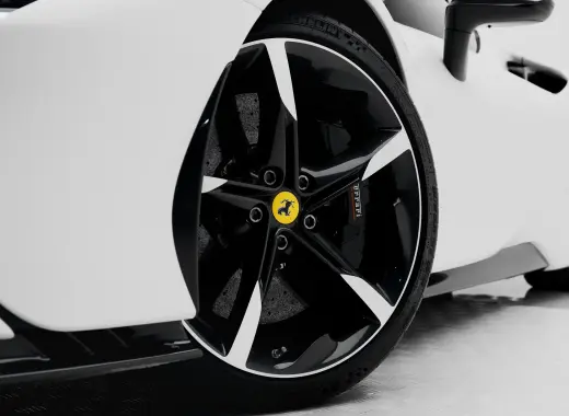 Ferrari SF90 Spider